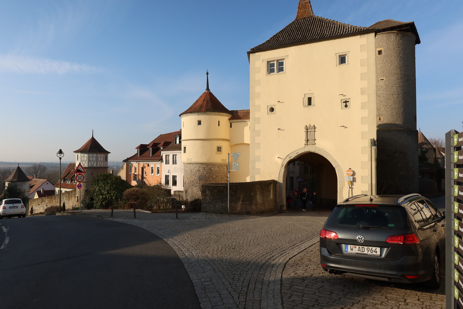 Stadttor und Stadtmauer Dettelbach