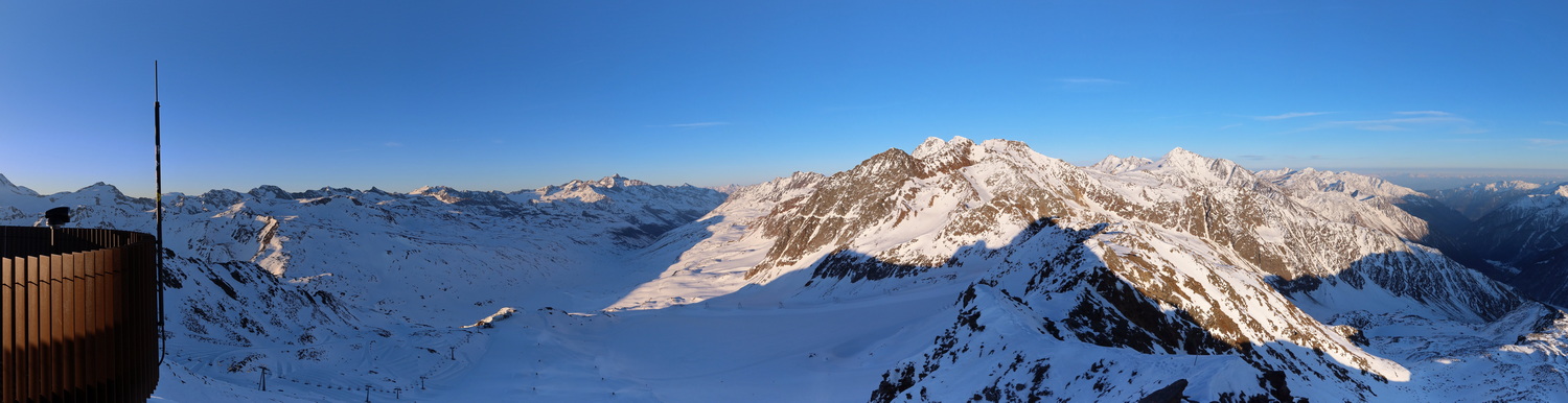 NO- Panorama vom Ötzi- Peak