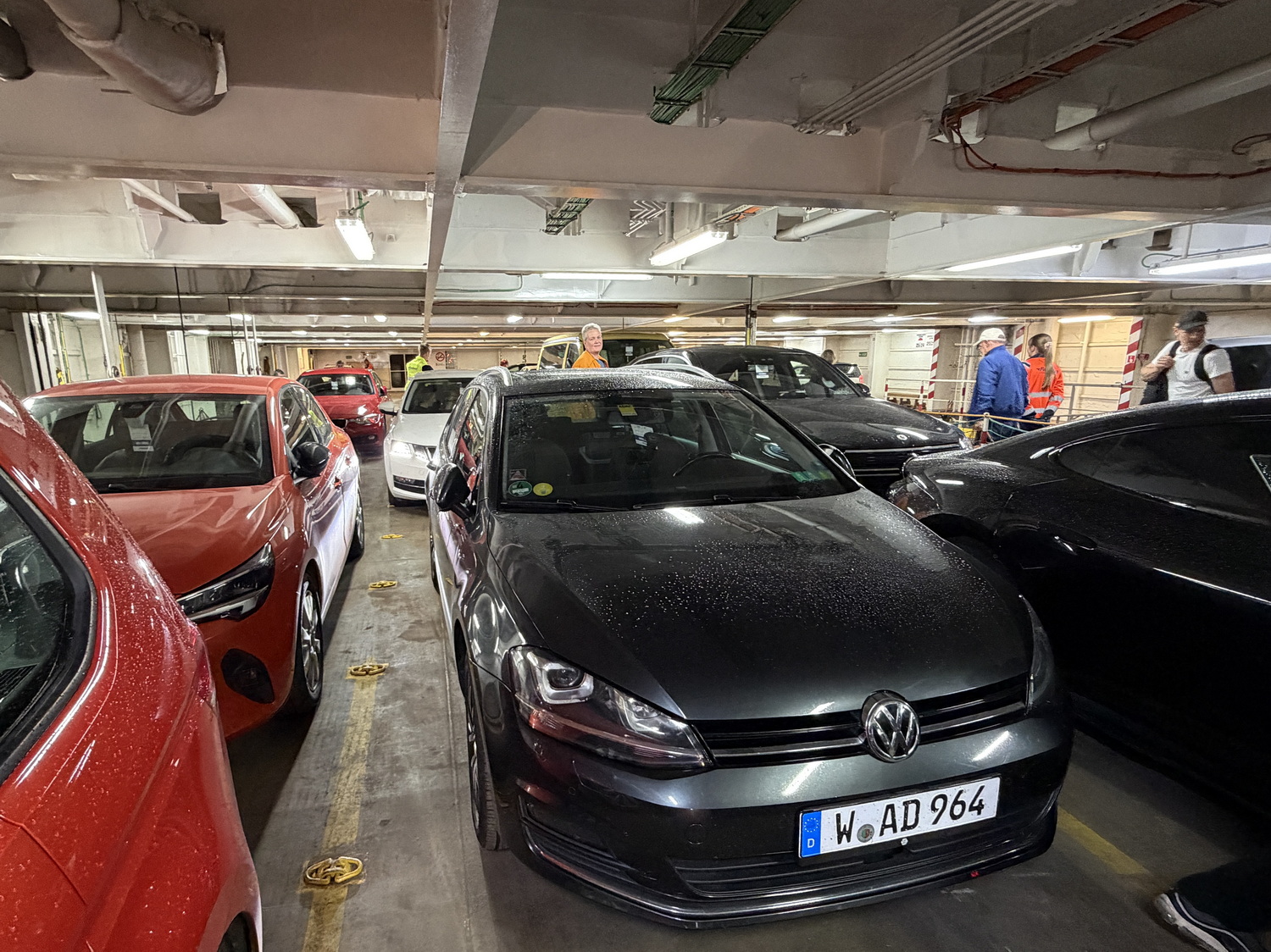Parkdeck im Bauch der Finnmaid